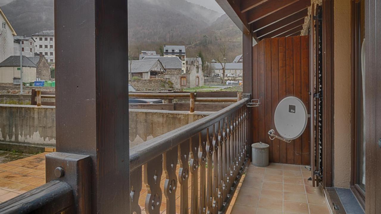 Saplan Real Estate Irissa Appartement Les Buitenkant foto