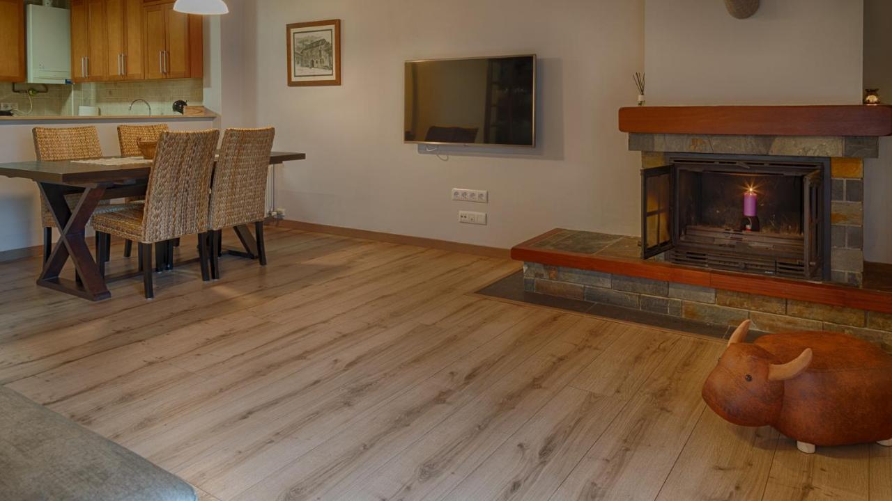 Saplan Real Estate Irissa Appartement Les Buitenkant foto